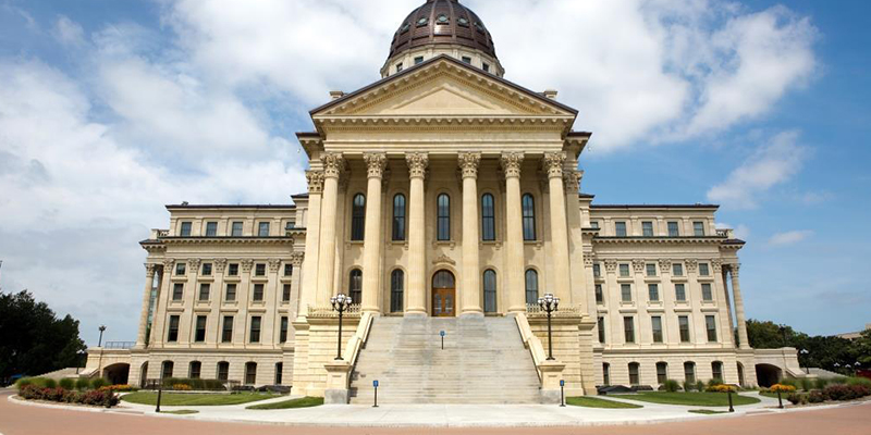 Kansas legislature rolls back tax cuts